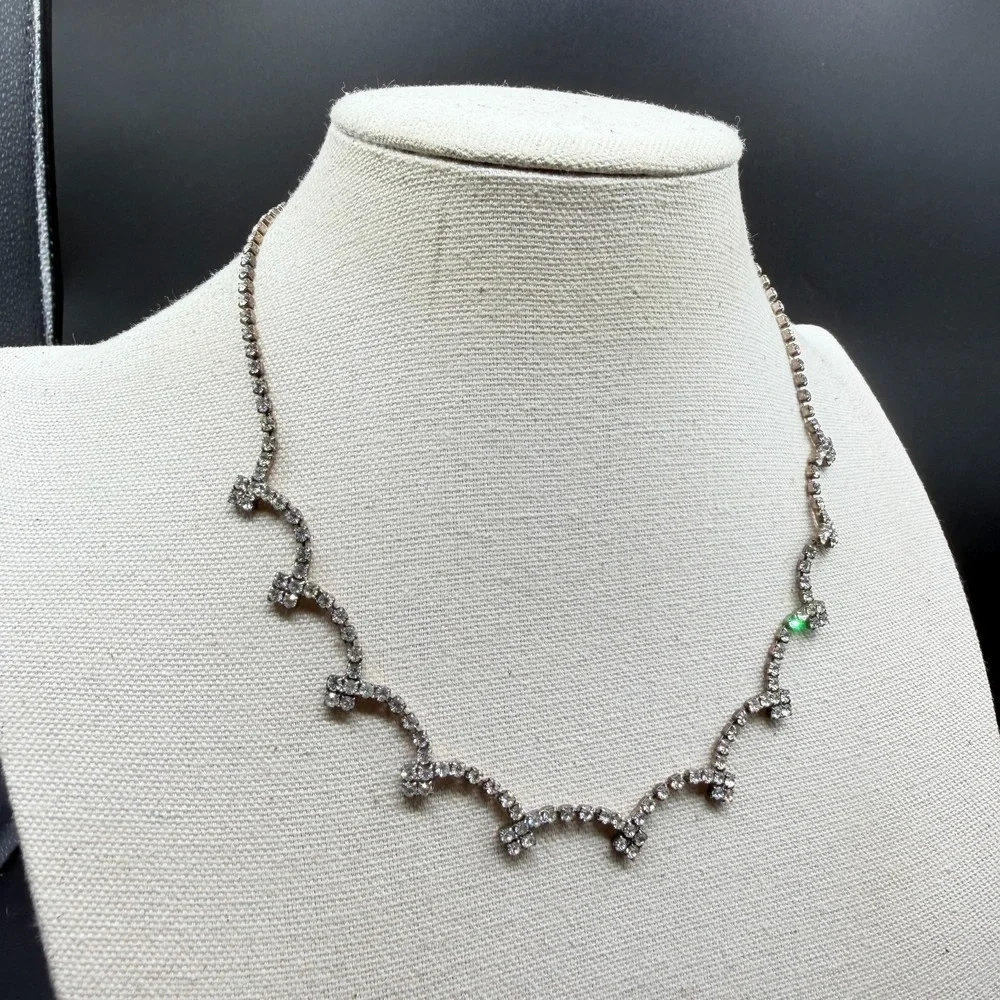 Clear Rhinestone Scalloped Choker Necklace Silver Tone Bridal Wedding Statement